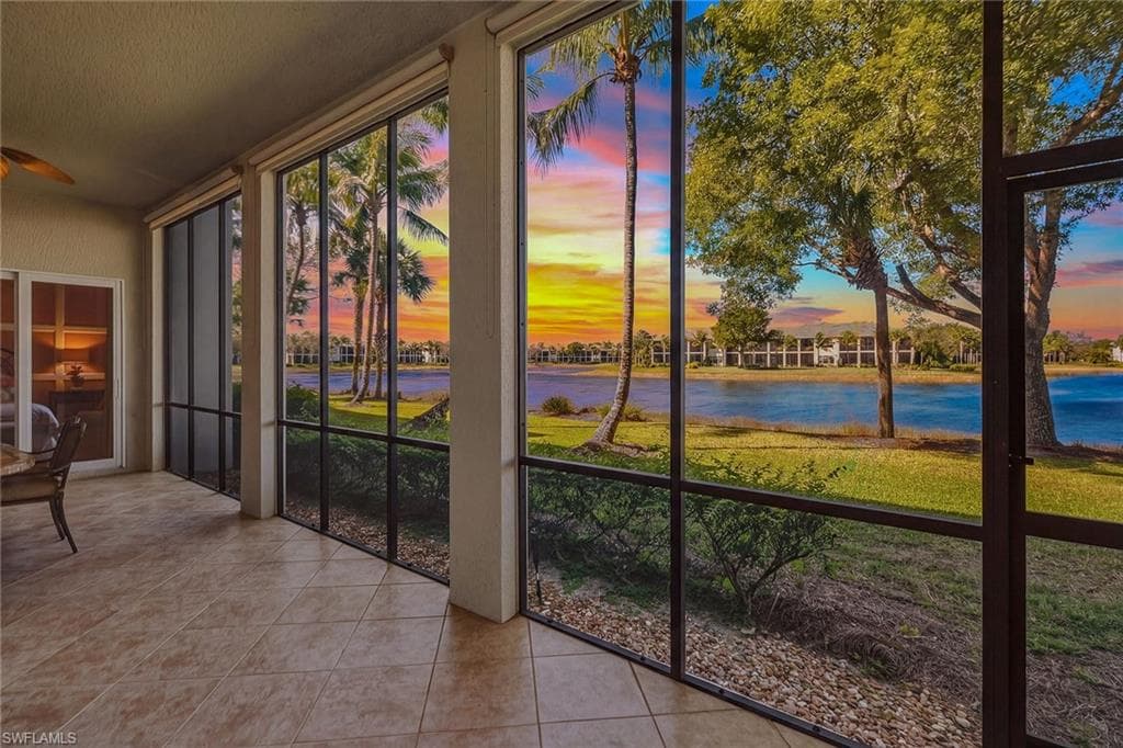 9263 Museo CIR 102 NAPLES, FL 34114