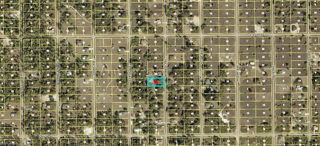 1413 Monroe AVE LEHIGH ACRES, FL 33972
