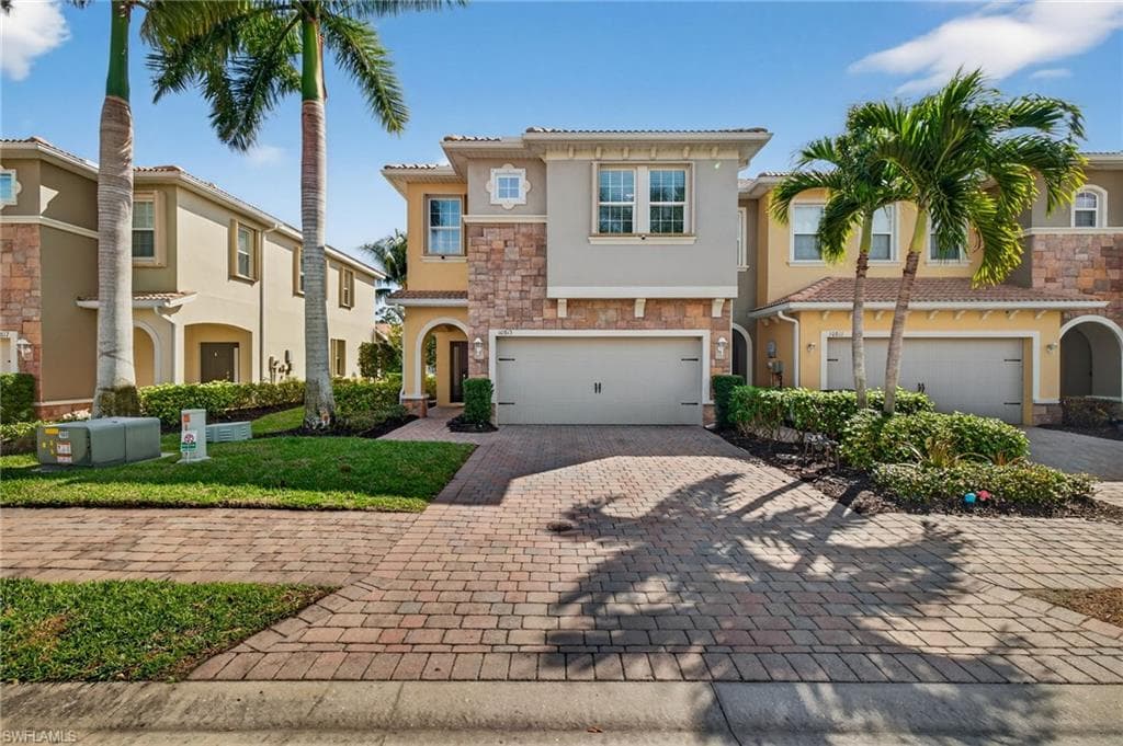10813 Alvara WAY BONITA SPRINGS, FL 34135