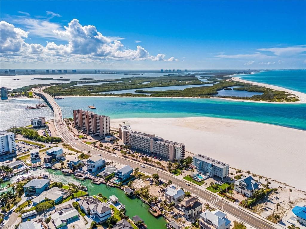 8350 Estero BLVD 322 FORT MYERS BEACH, FL 33931