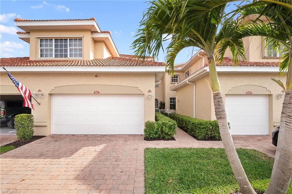 5501 Cheshire DR 101 FORT MYERS, FL 33912