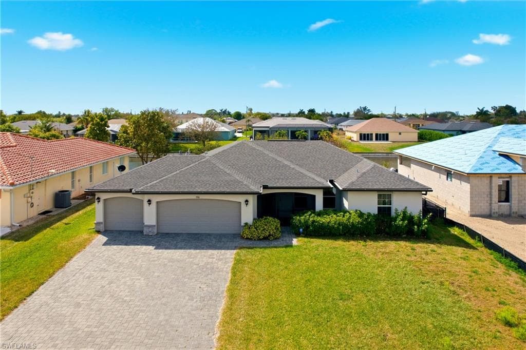 3516 SW 8th PL CAPE CORAL, FL 33914