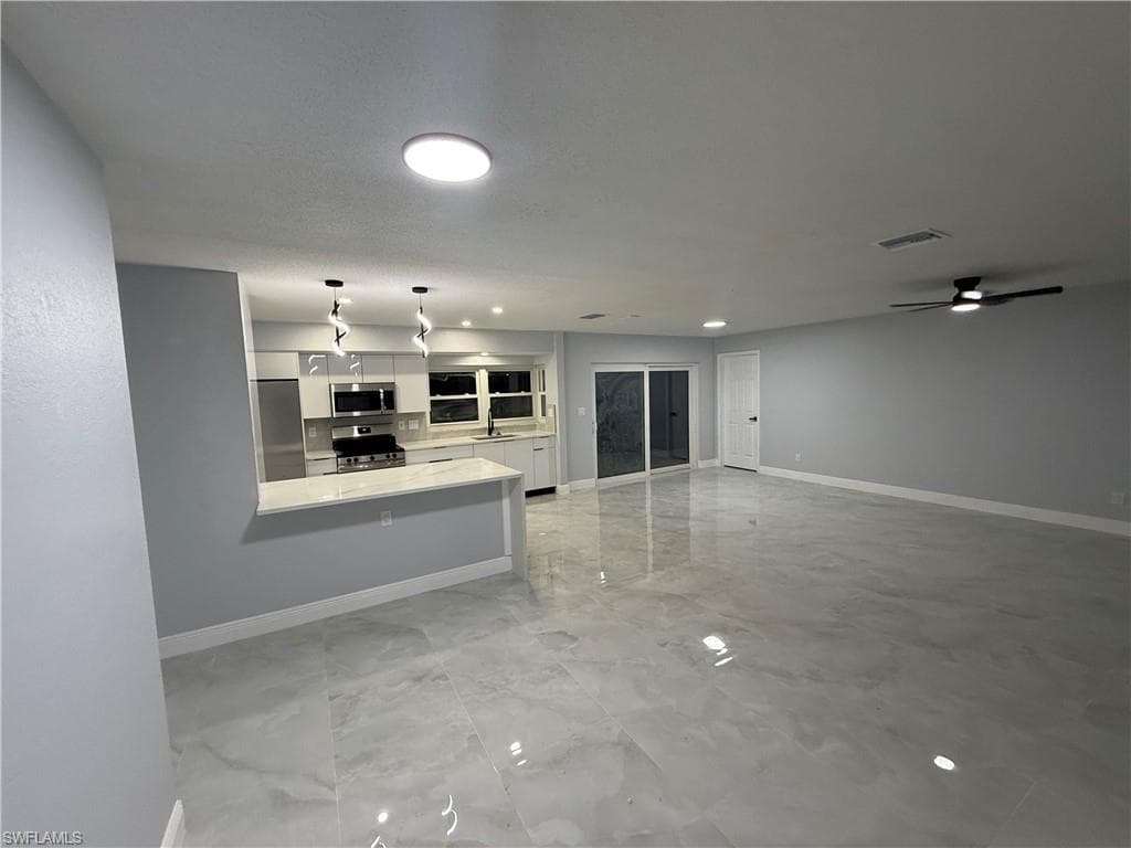 715 Shadyside ST LEHIGH ACRES, FL 33936