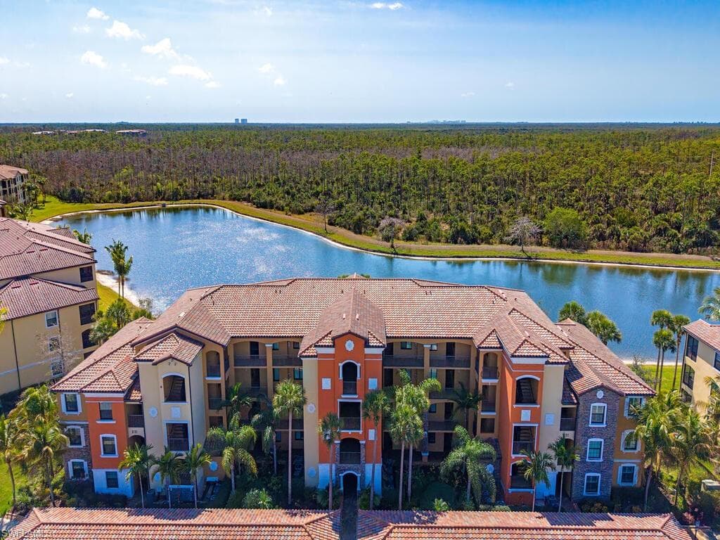 9731 Acqua CT 514 NAPLES, FL 34113