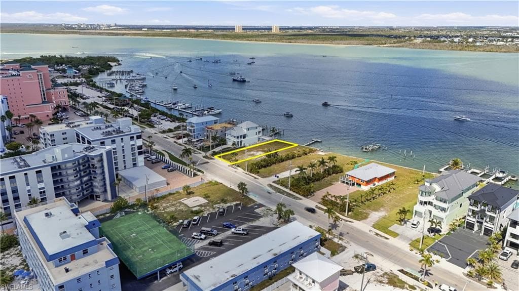 355 Estero BLVD FORT MYERS BEACH, FL 33931
