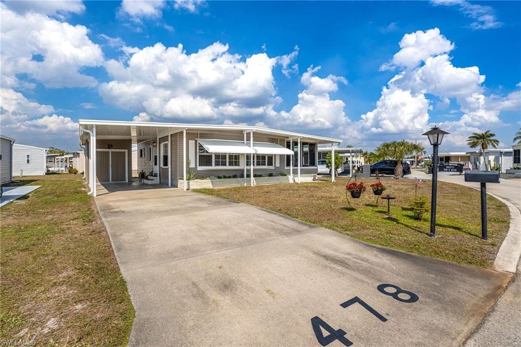 478 Nicklaus BLVD NORTH FORT MYERS, FL 33903