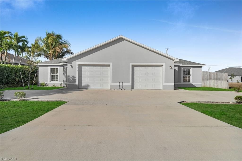614 SW 3rd CT CAPE CORAL, FL 33991