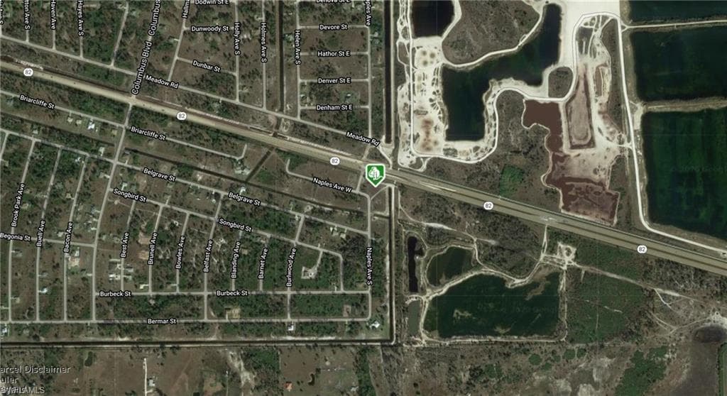 Naples AVE W LEHIGH ACRES, FL 33936