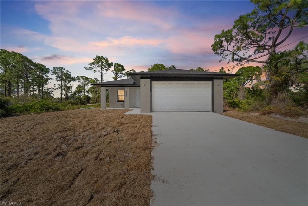 3304 69th ST W LEHIGH ACRES, FL 33971