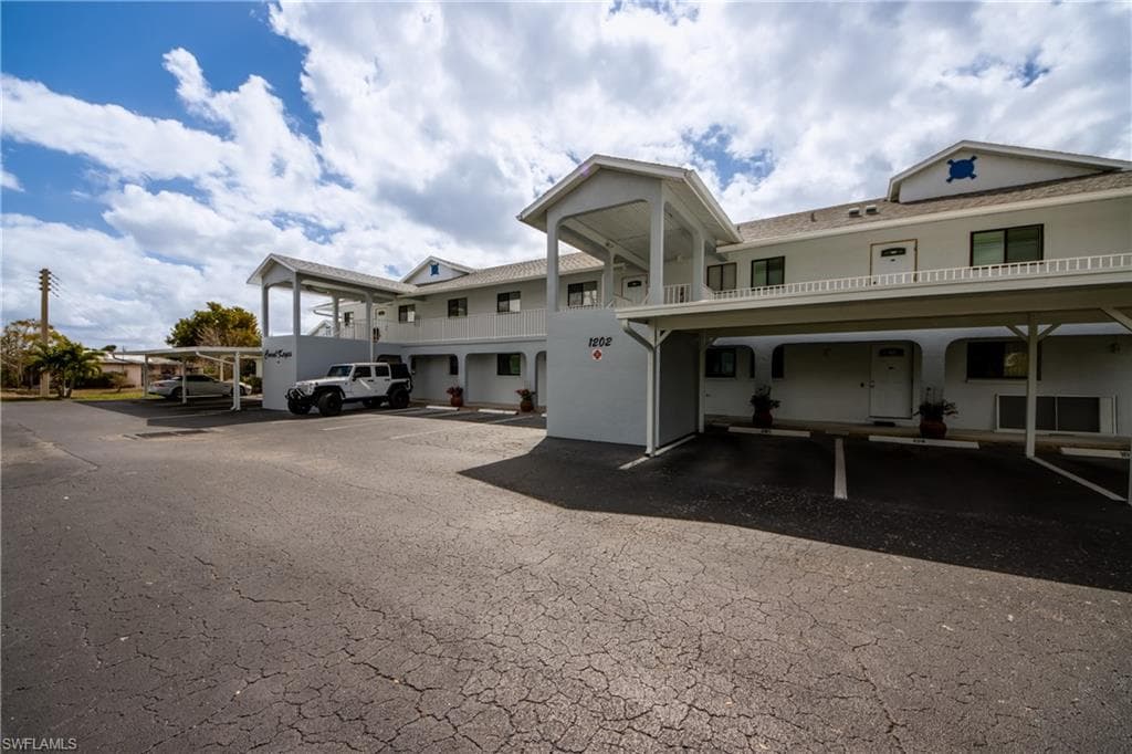 1202 Cape Coral PKWY W 107 CAPE CORAL, FL 33914
