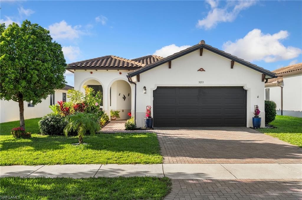 5053 Arancia LN AVE MARIA, FL 34142