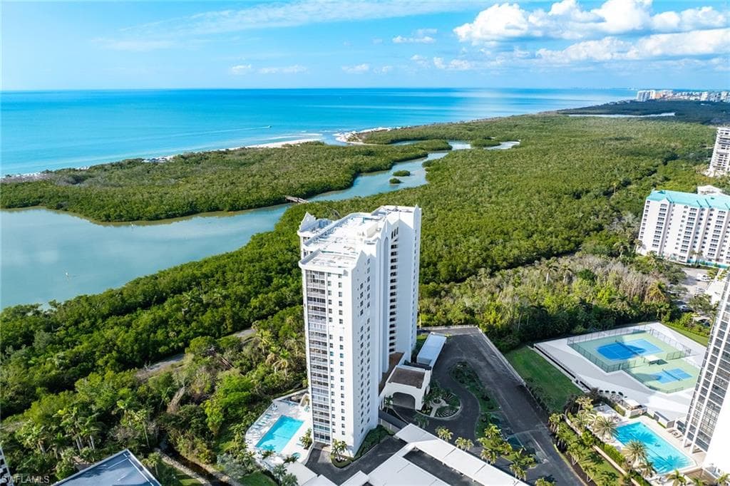 5550 Heron Point DR 1604 NAPLES, FL 34108