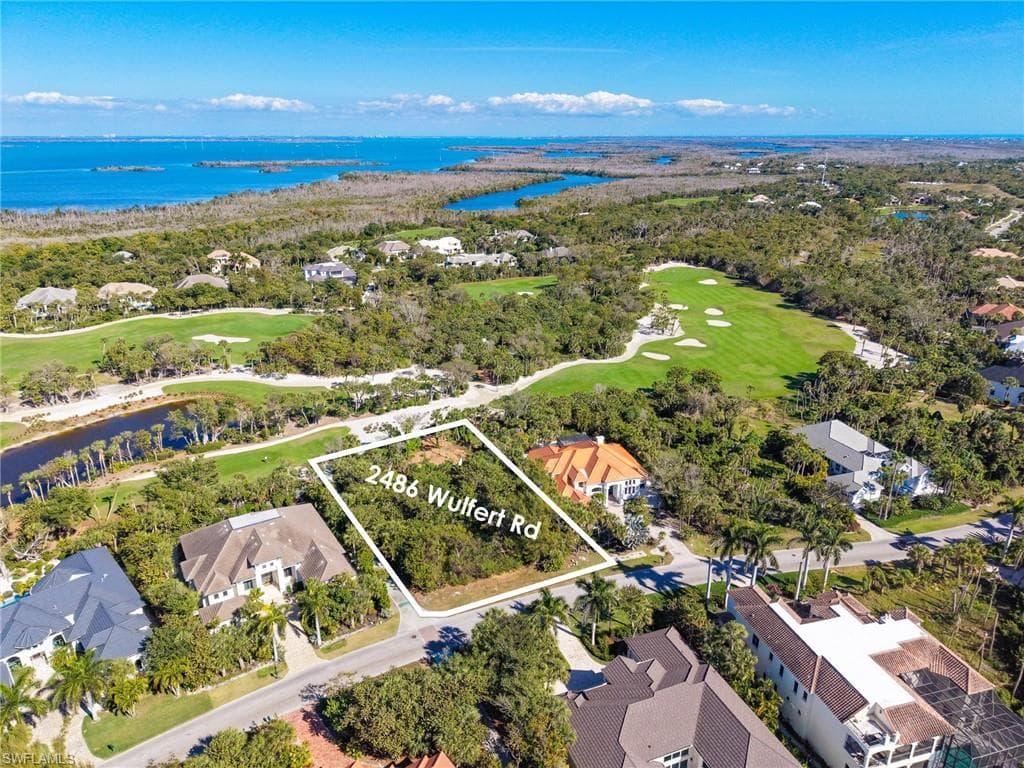 2486 Wulfert RD SANIBEL, FL 33957