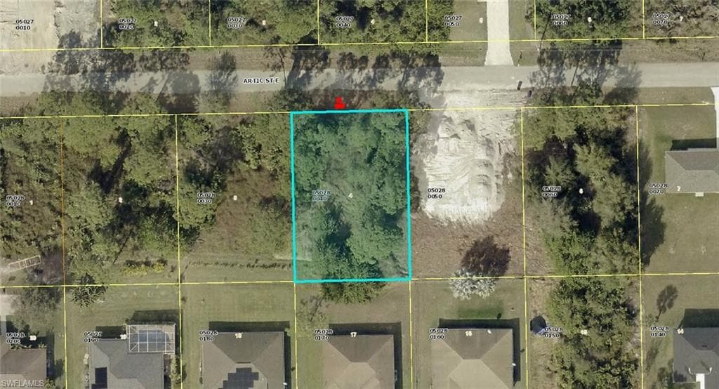 1110 Artic ST E LEHIGH ACRES, FL 33974
