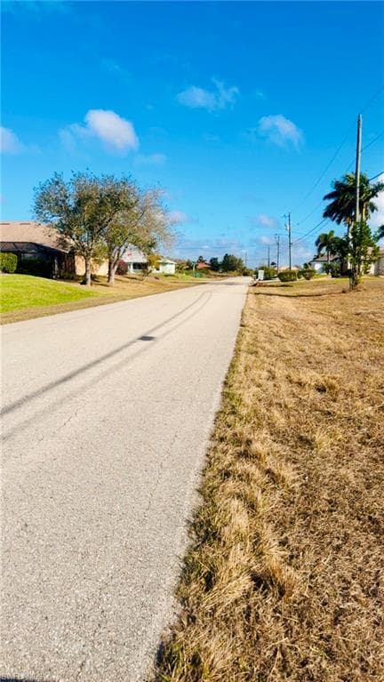 1139 NW 9th PL CAPE CORAL, FL 33993