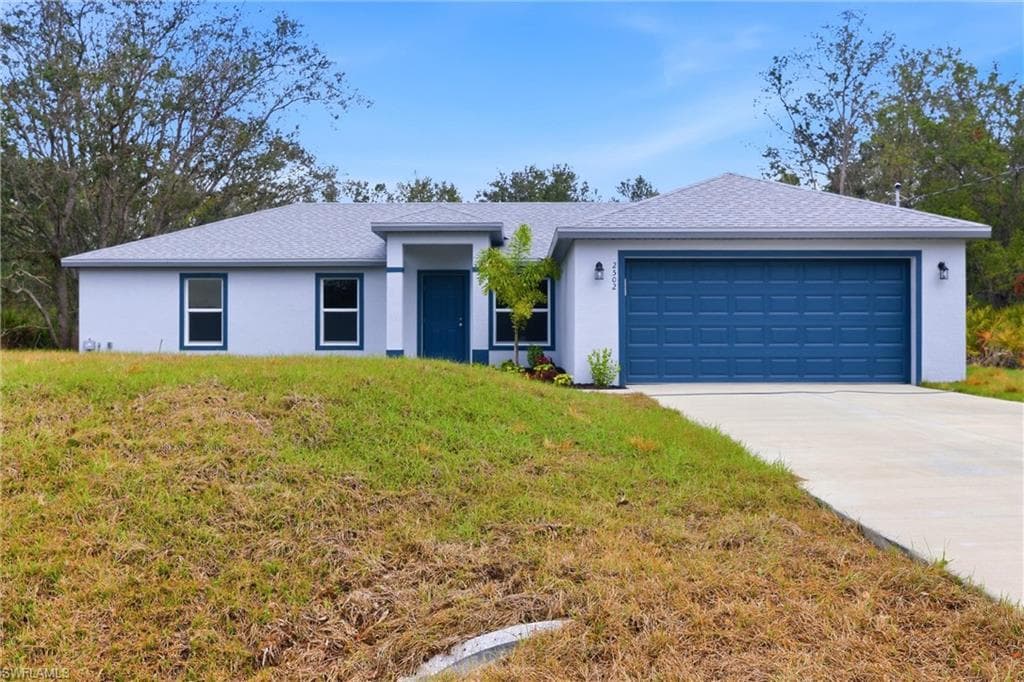 2502 64th ST W LEHIGH ACRES, FL 33971