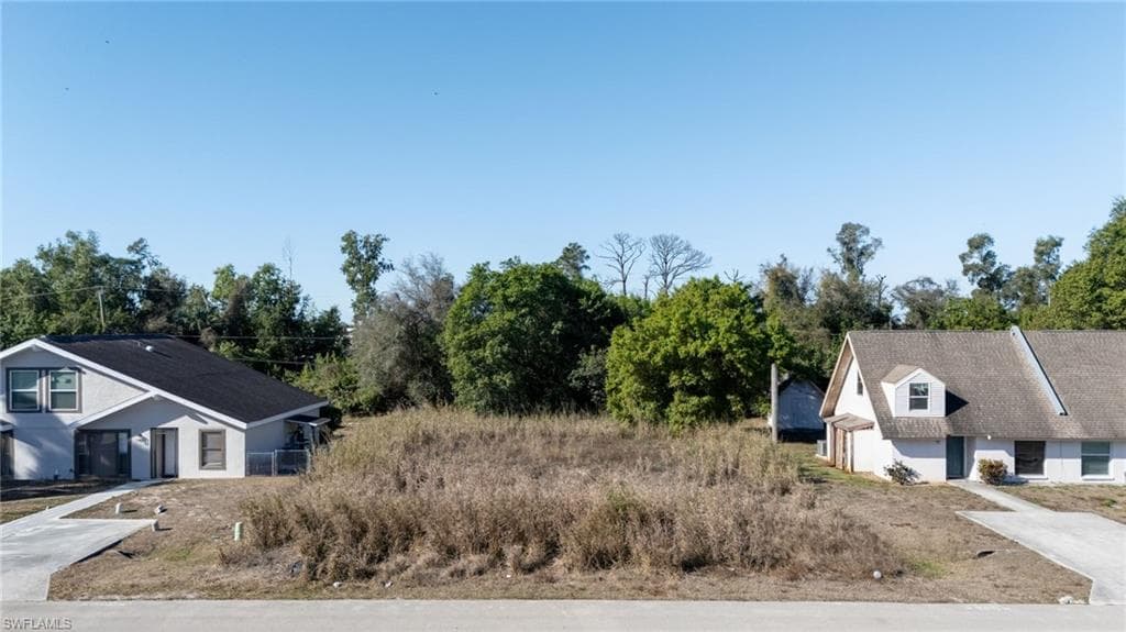 17454/456 Dumont DR FORT MYERS, FL 33967
