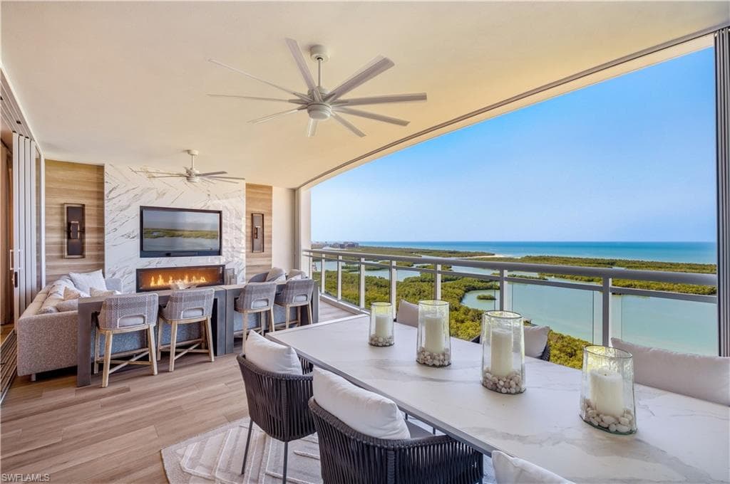 13945 Old Coast RD PH05 NAPLES, FL 34110