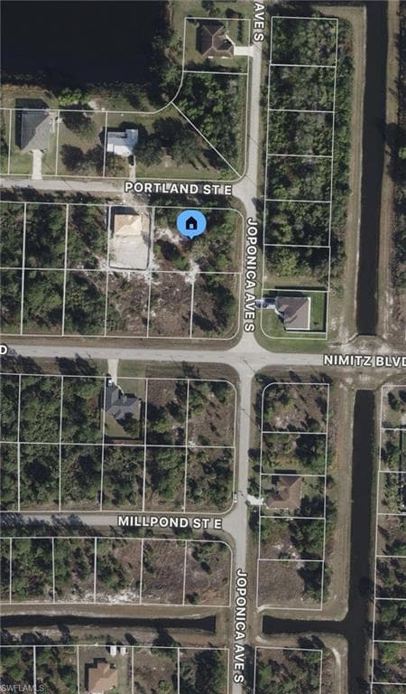 860 Portland ST E LEHIGH ACRES, FL 33974