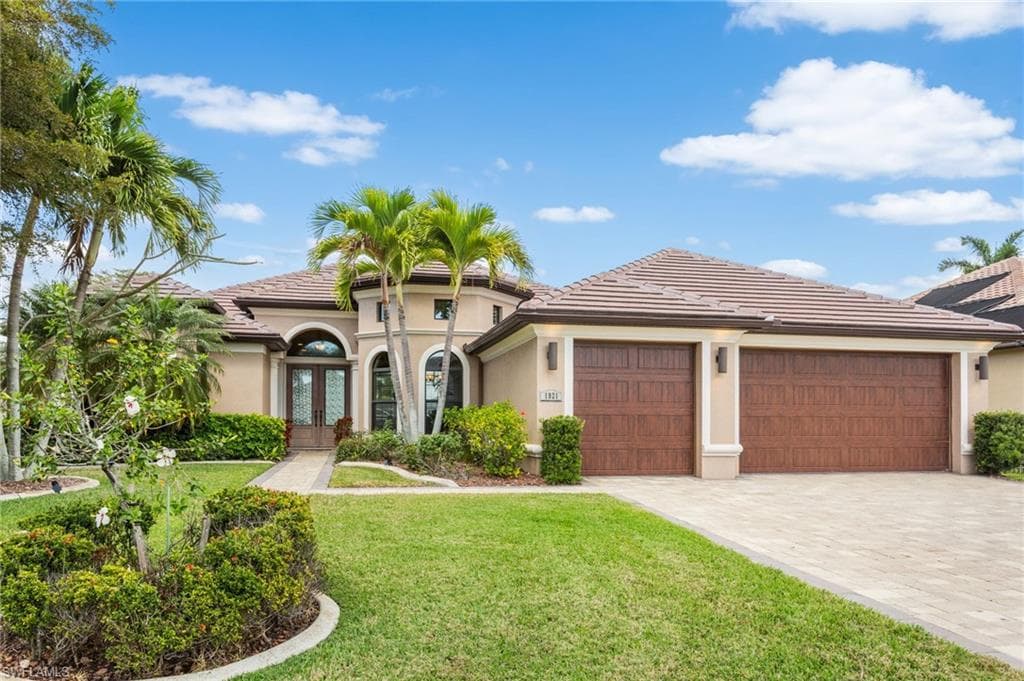 1921 SW 54th ST CAPE CORAL, FL 33914