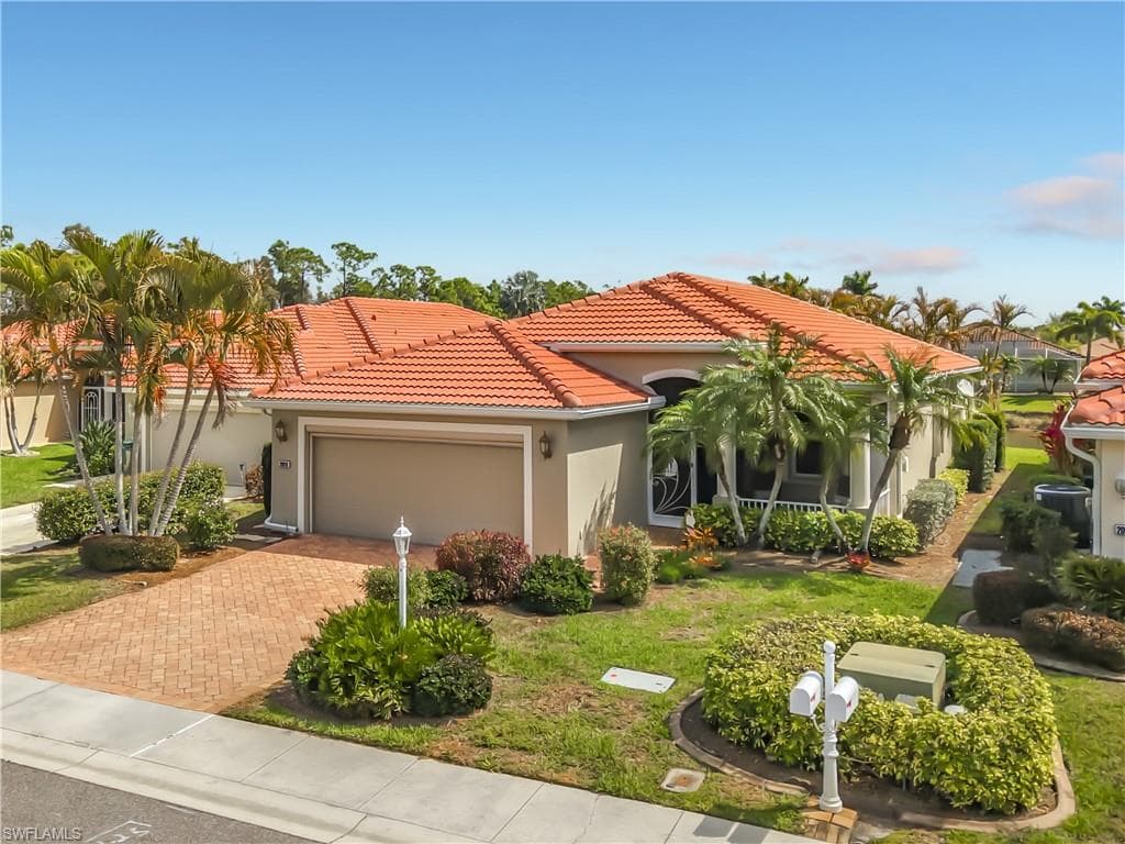 20910 Athenian LN NORTH FORT MYERS, FL 33917