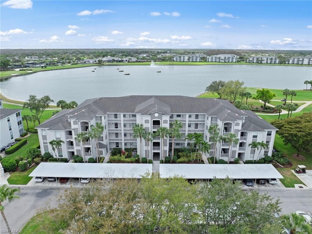 8086 Queen Palm LN 328 FORT MYERS, FL 33966