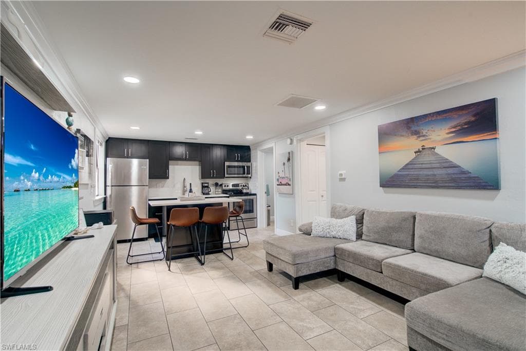5322 Treetops DR I NAPLES, FL 34113