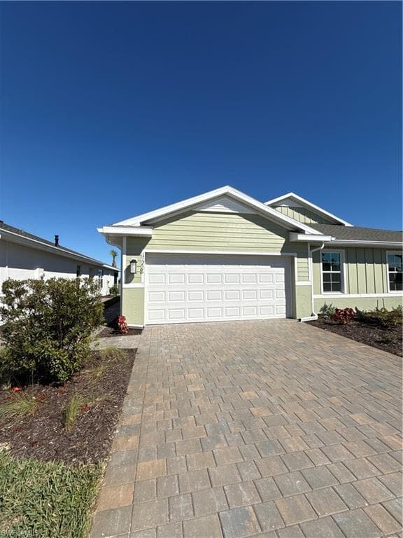 17579 Wild Iris LN PUNTA GORDA, FL 33982