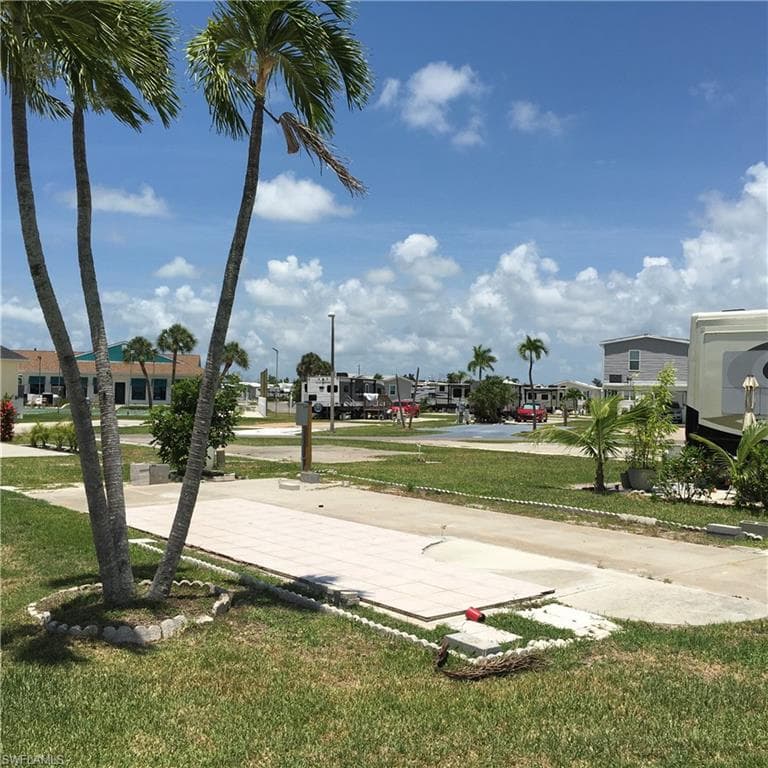 19681 #249 Summerlin RD FORT MYERS, FL 33908