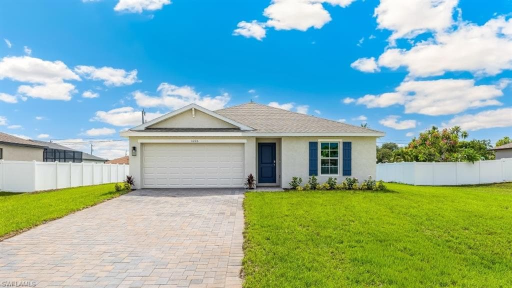 3226 11th CT CAPE CORAL, FL 33914