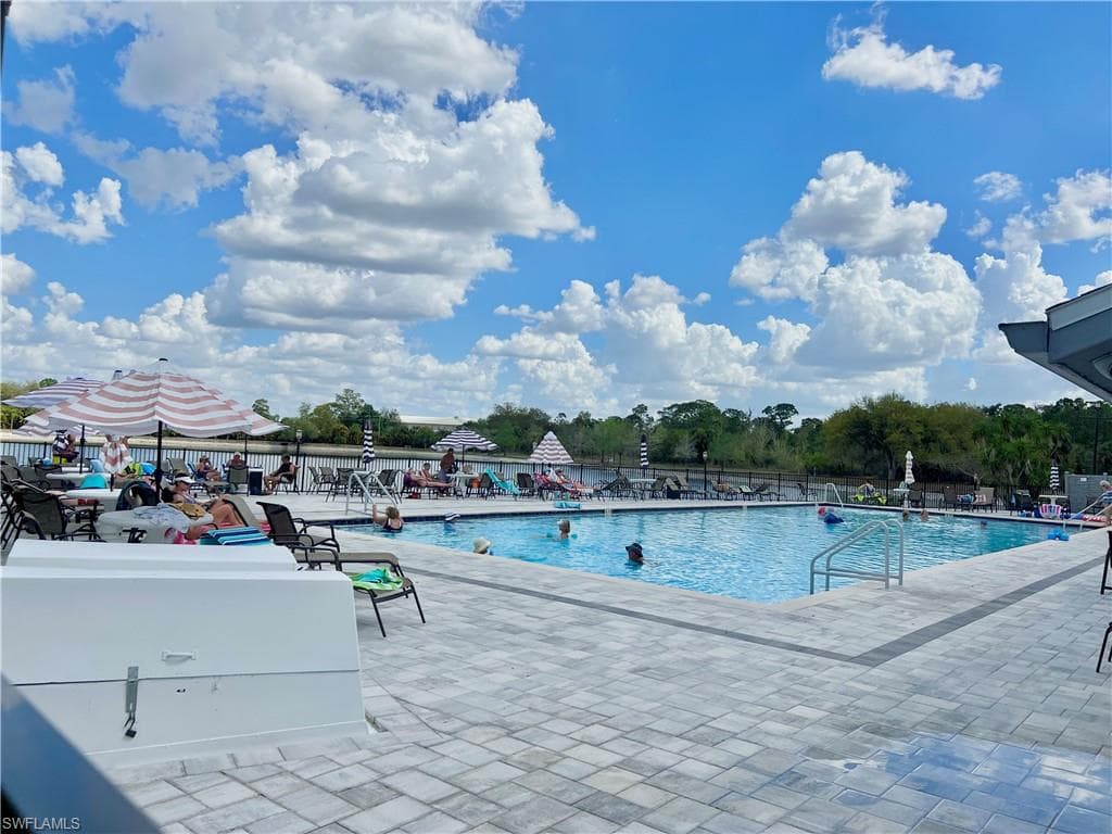 4781 Lakeside Club BLVD 7 FORT MYERS, FL 33905