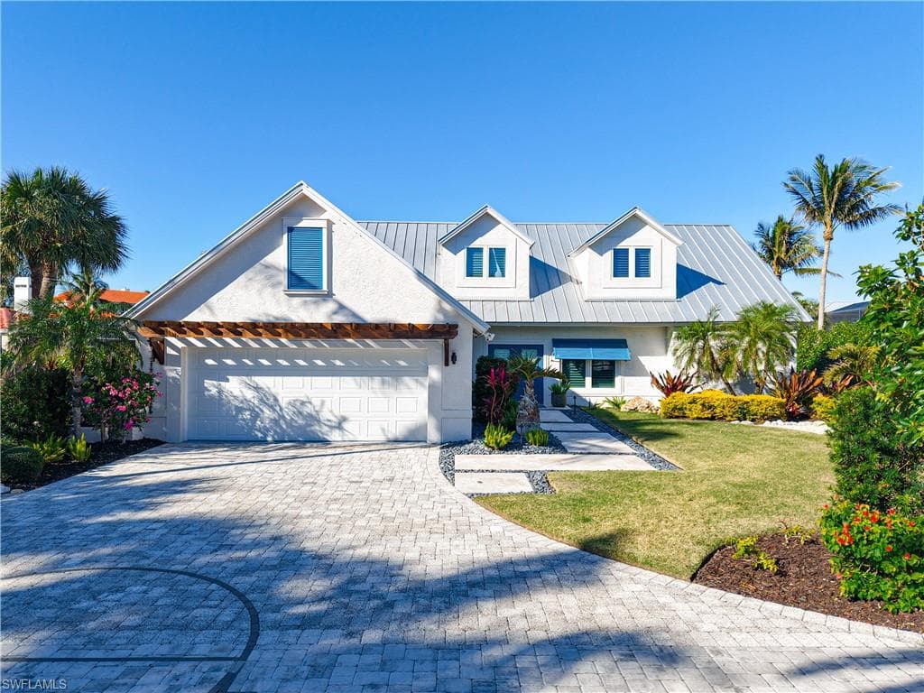 750 Periwinkle WAY SANIBEL, FL 33957