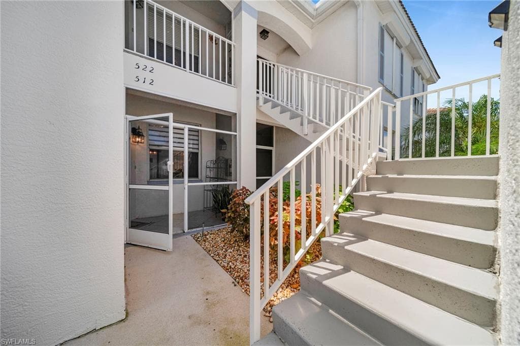 1024 Mainsail DR 512 NAPLES, FL 34114