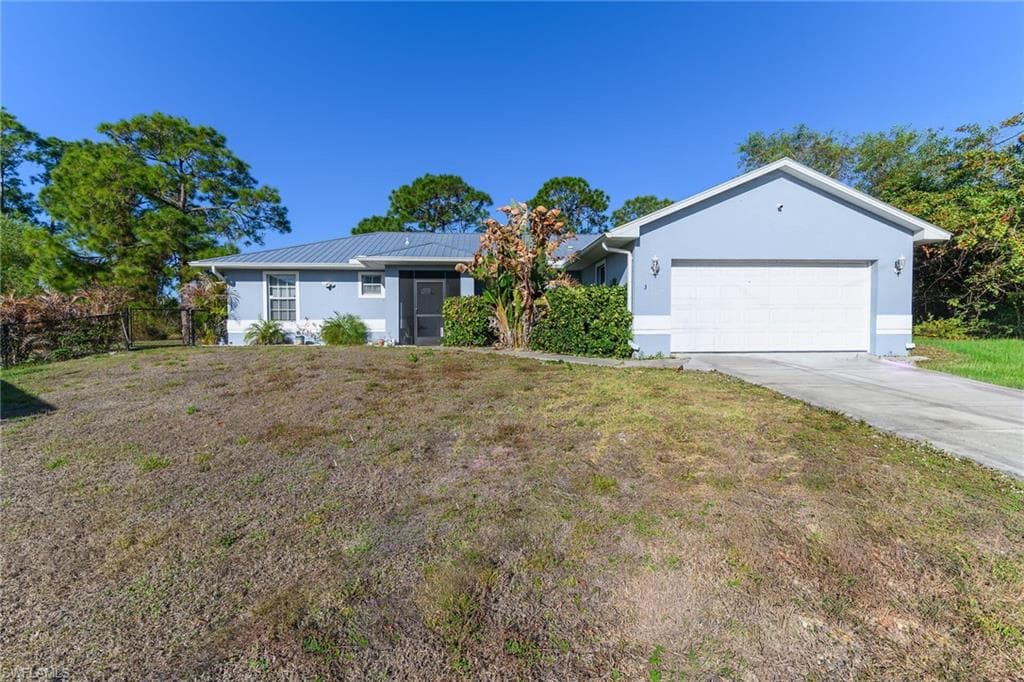 376 Butler AVE S LEHIGH ACRES, FL 33974