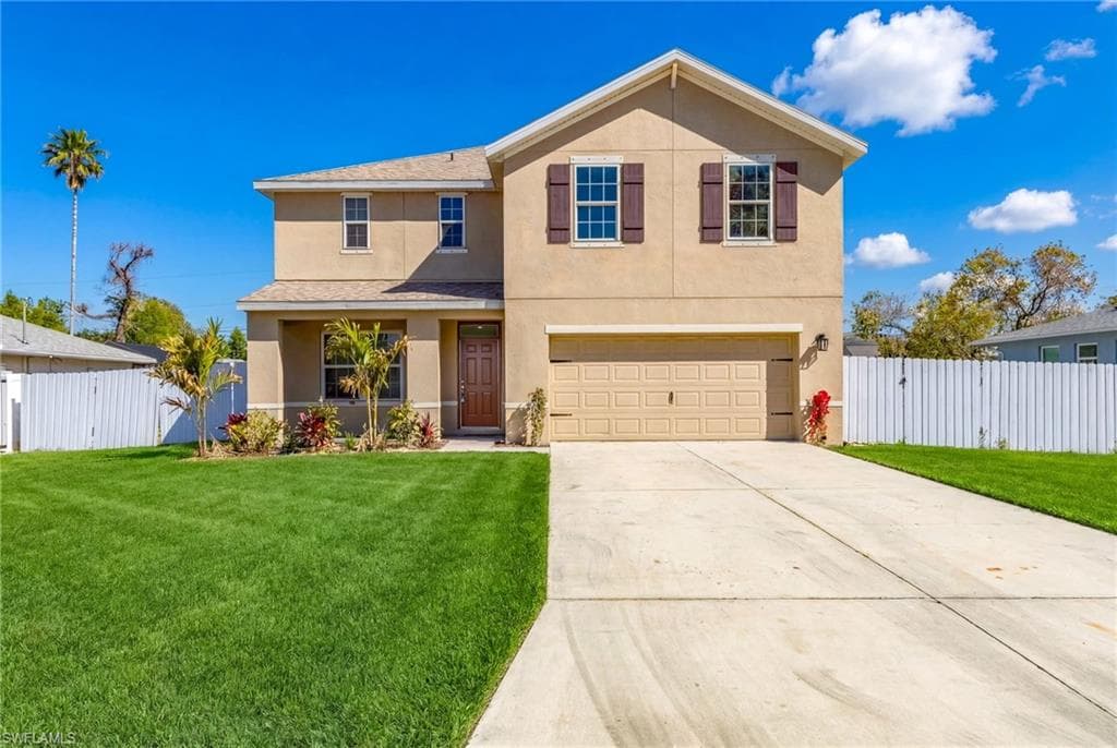 1717 3rd PL CAPE CORAL, FL 33991