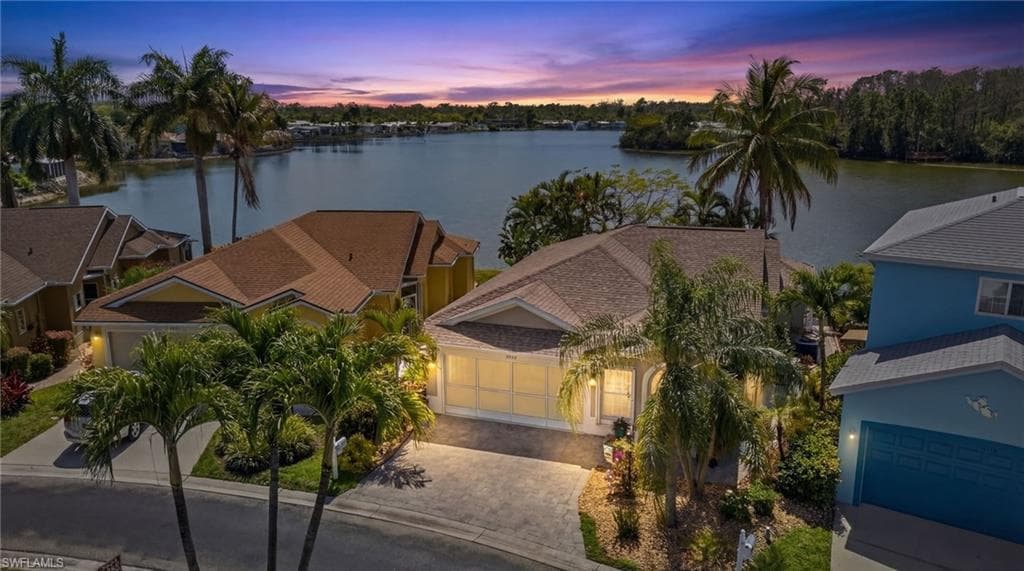 10720 Parrot Cove CIR ESTERO, FL 33928