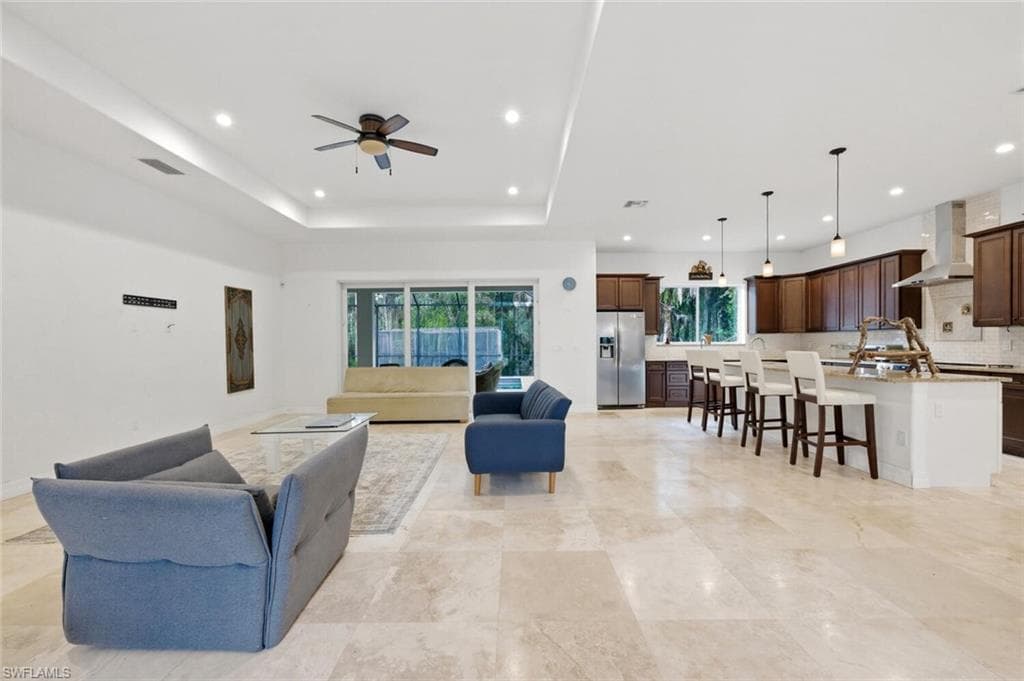 181 35th AVE NE NAPLES, FL 34120