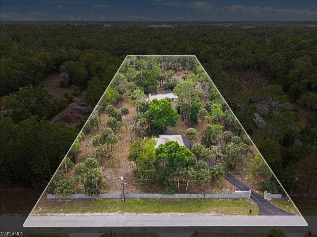 3670 27th AVE SW NAPLES, FL 34117