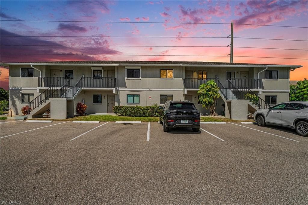 423 Cape Coral PKWY W 203 (207) CAPE CORAL, FL 33914