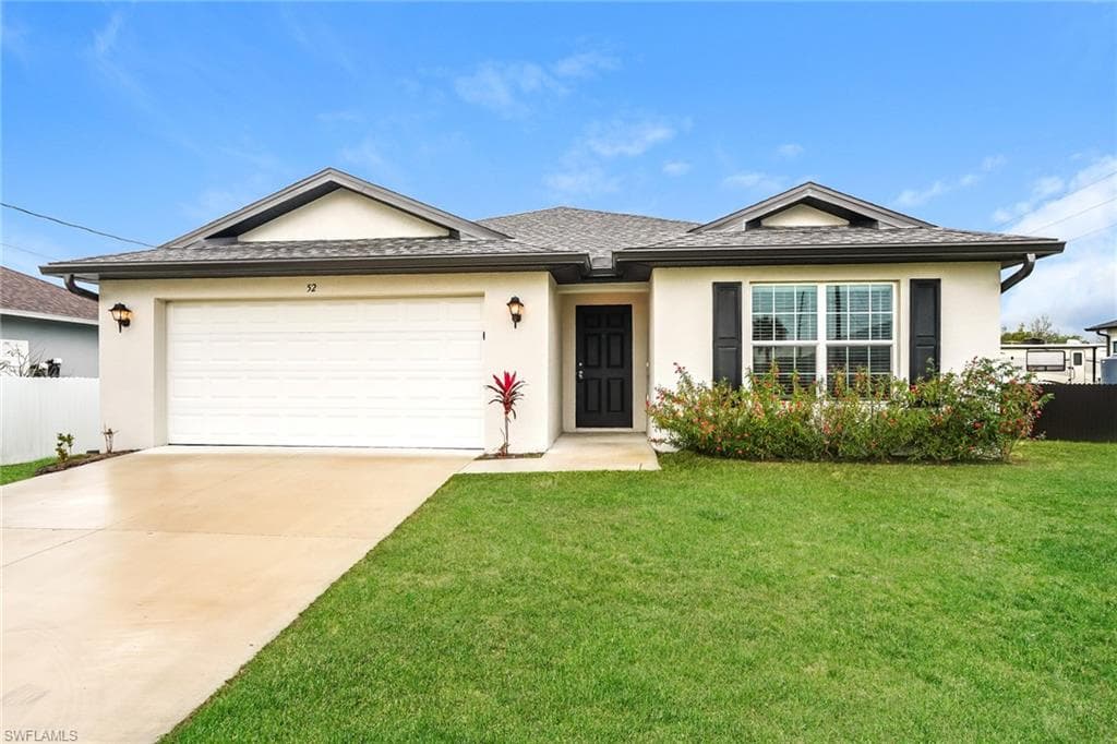52 Olive AVE S LEHIGH ACRES, FL 33976
