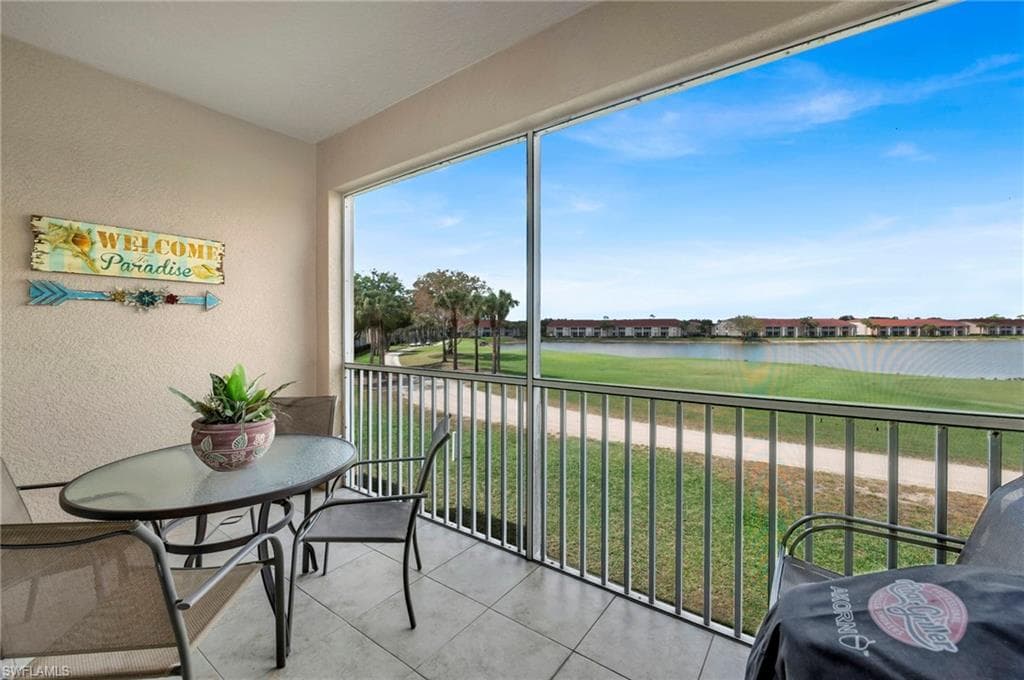 2750 Cypress Trace CIR 2624 NAPLES, FL 34119