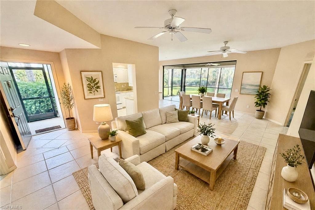 27021 Oakwood Lake DR 101 BONITA SPRINGS, FL 34134