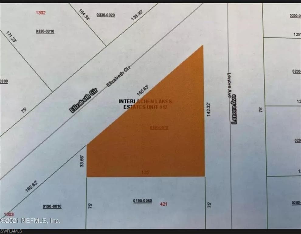 000 ELIZABETH CIR INTERLACHEN, FL 32148