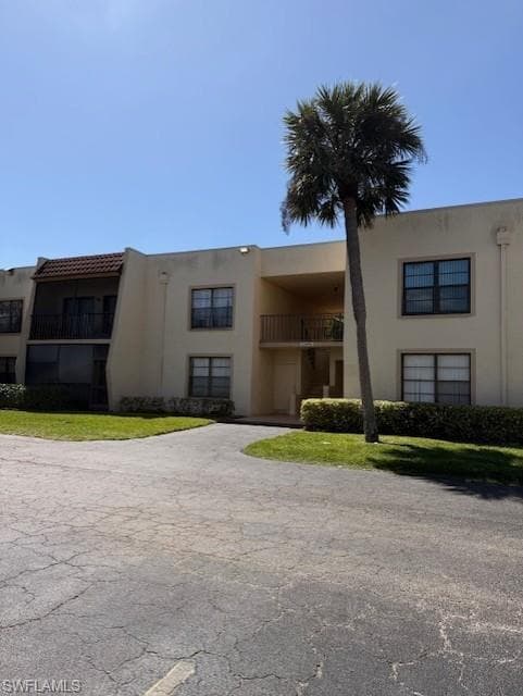 12491 McGregor BLVD 21 FORT MYERS, FL 33919