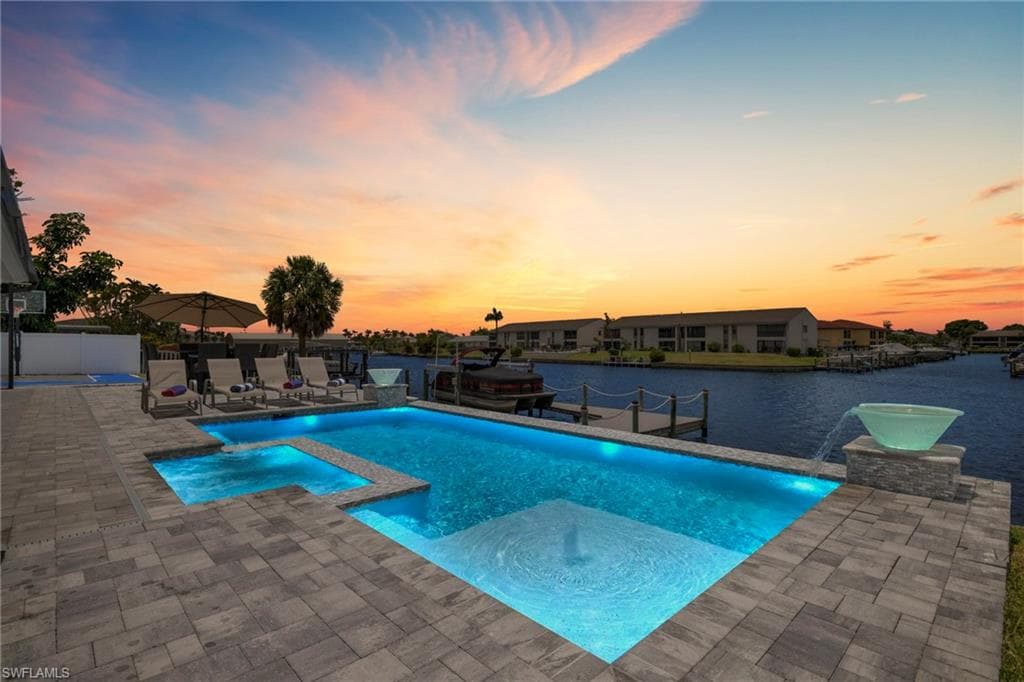 3926 SE 12th AVE CAPE CORAL, FL 33904