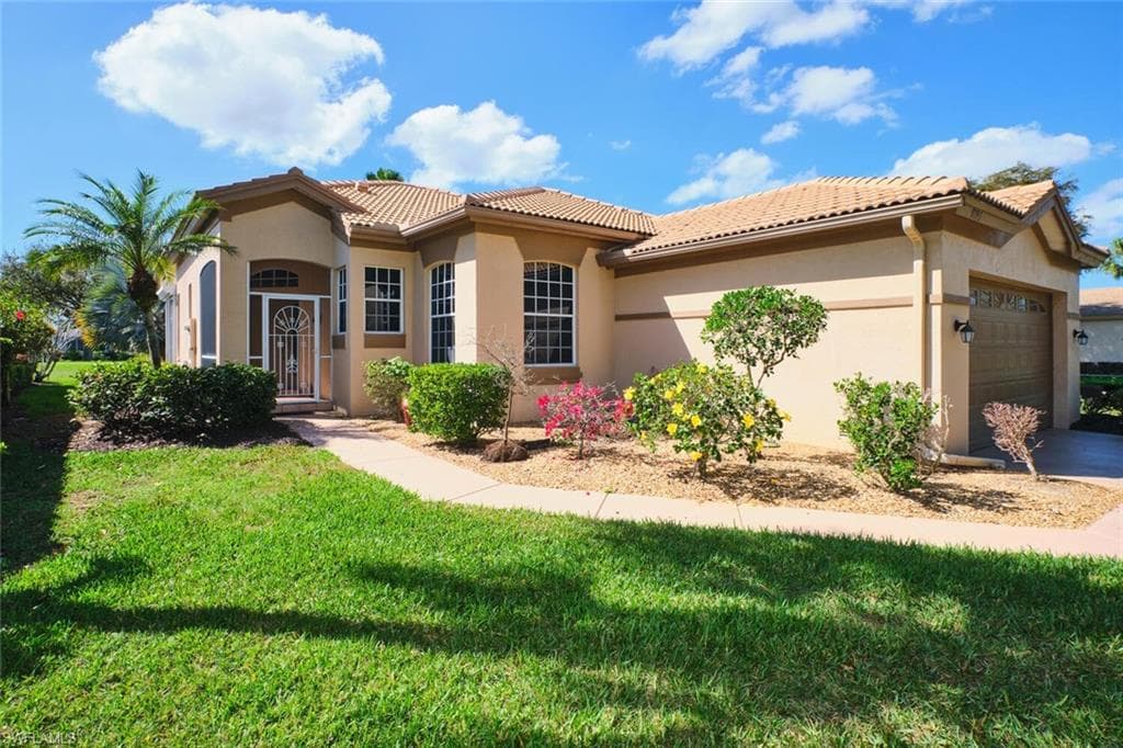 9293 Garden Pointe FORT MYERS, FL 33908