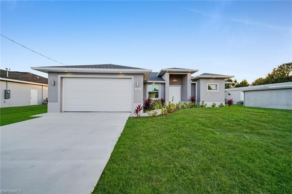3719 16th ST W LEHIGH ACRES, FL 33971