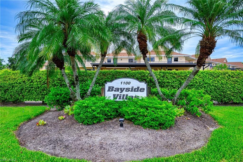 1100 9th ST S E101 NAPLES, FL 34102