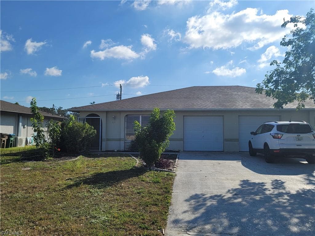 931 SE 23rd PL CAPE CORAL, FL 33990