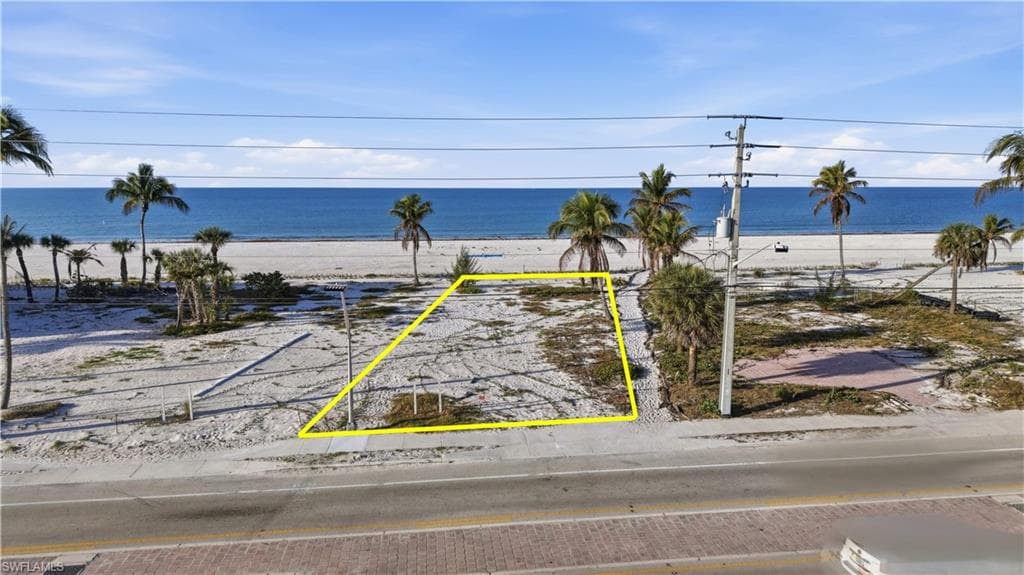 3724 Estero BLVD FORT MYERS BEACH, FL 33931
